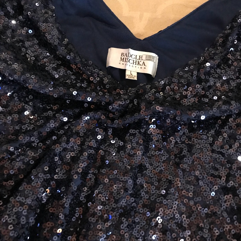 Dress - Picture 6 of 6